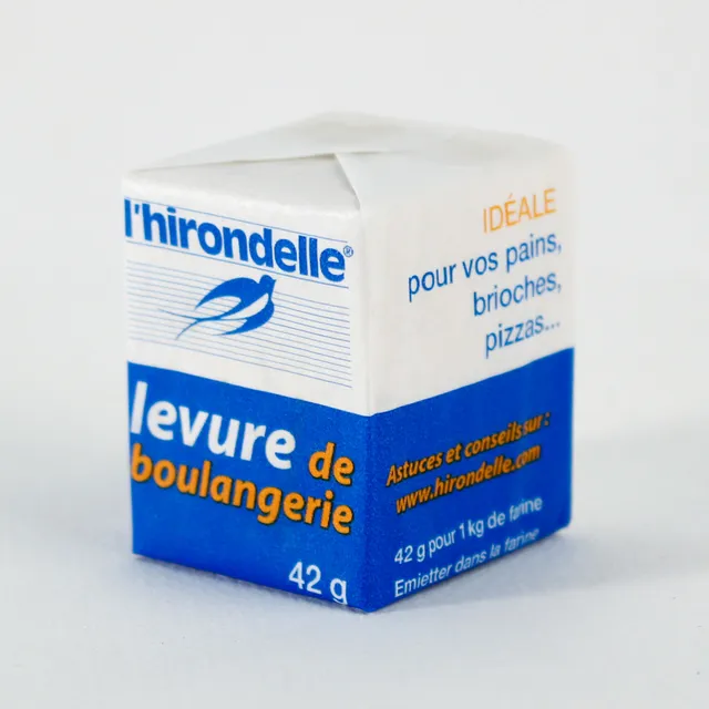 moulins-de-versailles-levure-fra-che-boulanger-pour-pain-et-brioche image 1